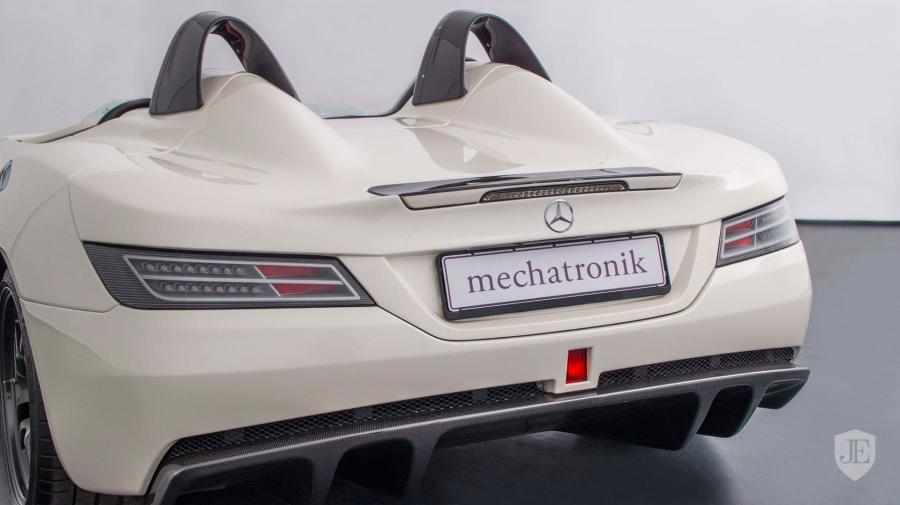 Детали экстерьера Mercedes-Benz SLR McLaren Stirling Moss 2009 года  (фото 2 из 75)